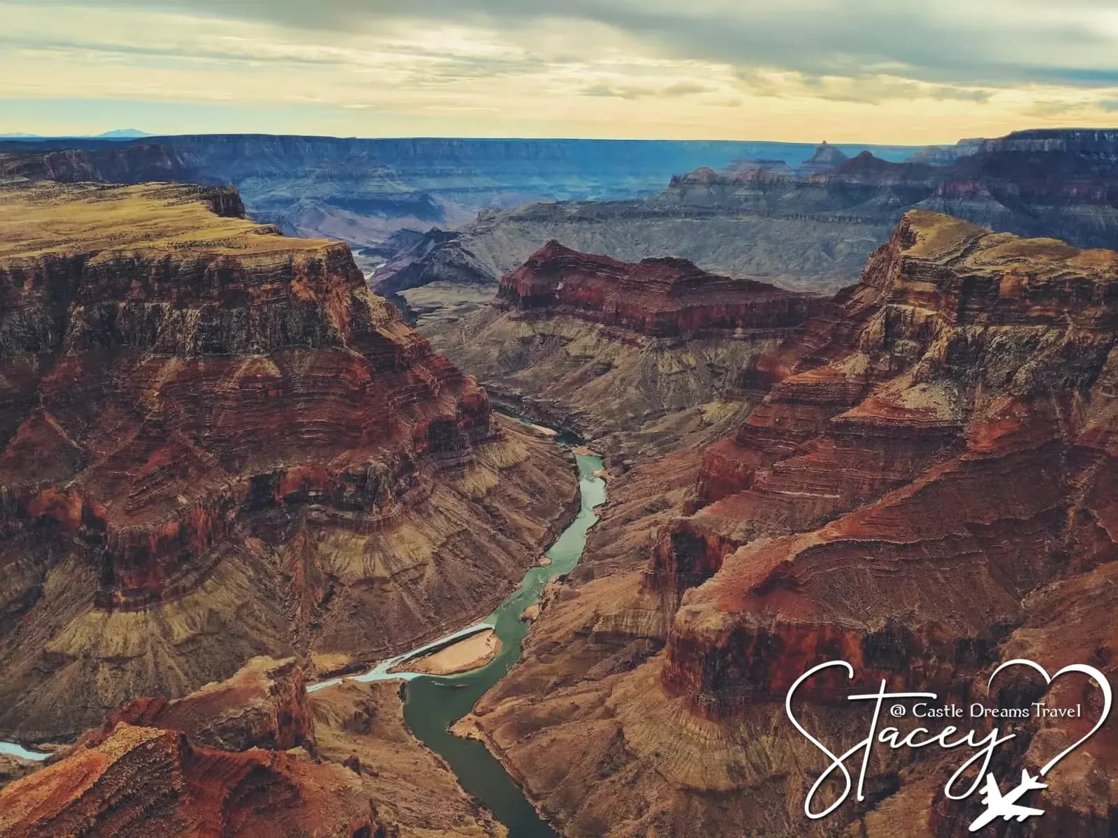 Layered red rock vistas of the Grand Canyon